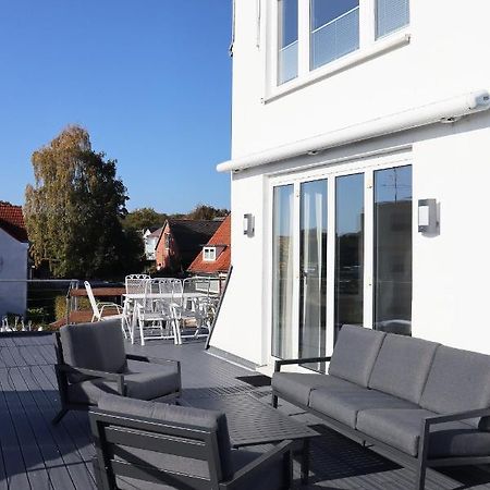 Grosse Penthouse Ferienwohnung Mit Meerblick, Sonnenterrasse & Luxusbad Von "Momentic" Sierksdorf Zewnętrze zdjęcie