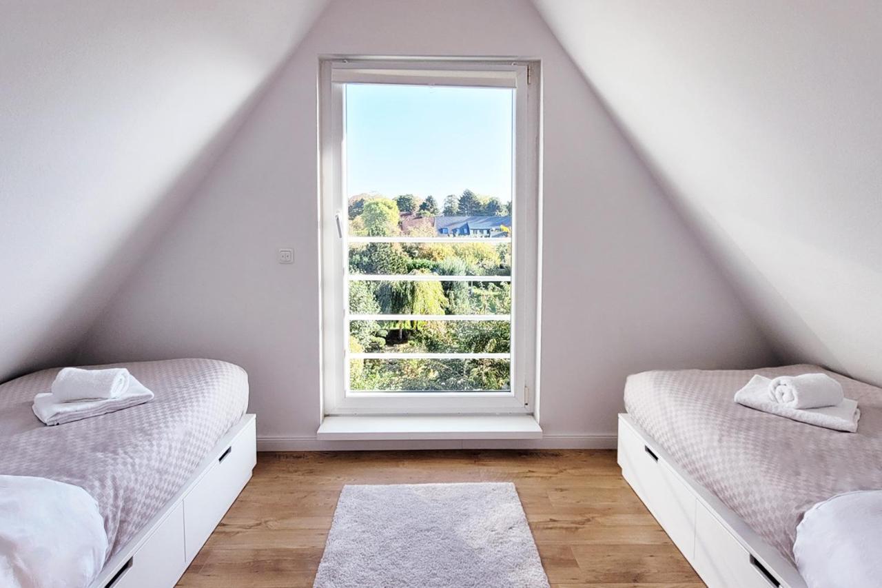 Grosse Penthouse Ferienwohnung Mit Meerblick, Sonnenterrasse & Luxusbad Von "Momentic" Sierksdorf Zewnętrze zdjęcie